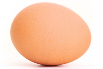 Vejce obsahuje biotin neboli vitamín H